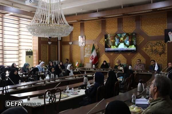 همکاری کانون البرز در  برگزاری کارگاه هم‌اندیشی نویسندگان کودک و نوجوان در حوزه دفاع مقدس و مقاومت البرز