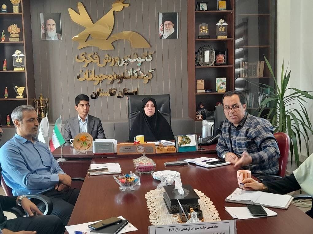 هماندیشی نسل جوان با مدیران/ حضور فعالانه مشاور نوجوان استاندار گلستان در کانون