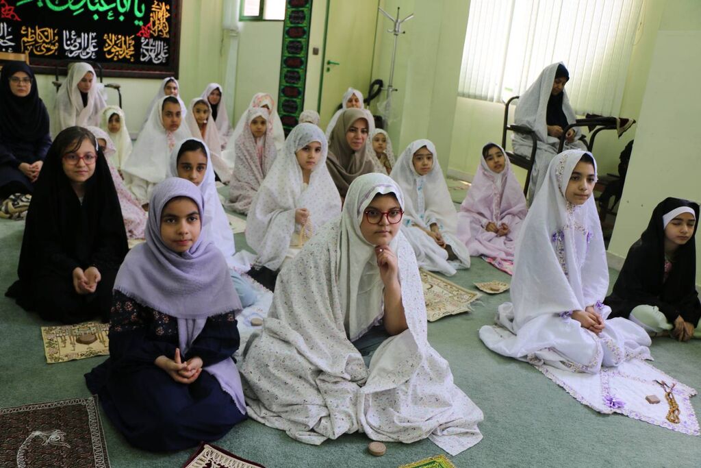 جشن نماز رنگ و بوی تربیت گرفت