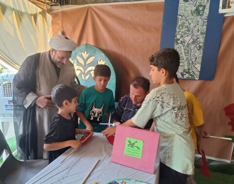 فعالیت موکب «میهمانان کوچک امام حسین(ع)» کانون استان آذربایجان غربی در پایانه مرزی تمرچین پیرانشهر