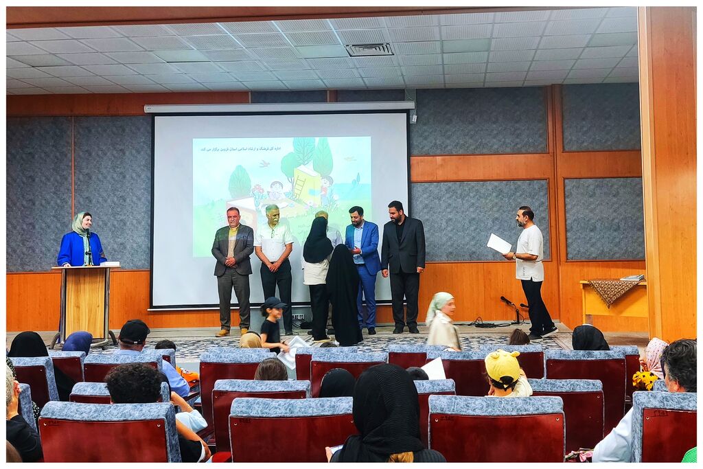 خوش درخشی اعضای کانون در پویش استانی «با ادبیات بزرگ شویم»