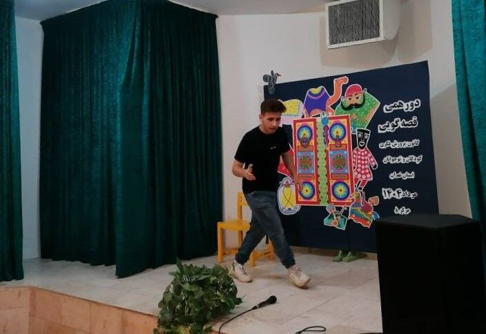 روایت گری عاشورایی از زبان اعضای مراکز استان در پنجمین دورهمی قصه گویی