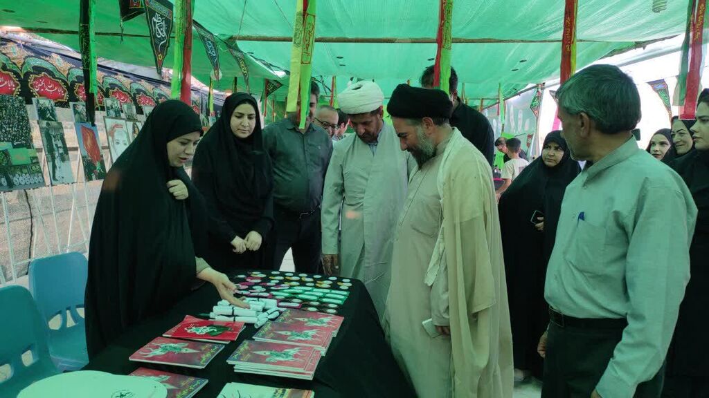 موکب فرهنگی کانون سرپلذهاب میزبان زائران اربعین