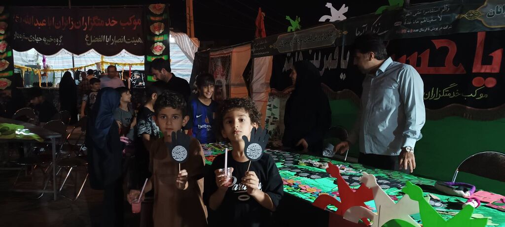 موکب "سیدالشهدا" کانون کرمانشاه میزبان زائران با برنامههای فرهنگی