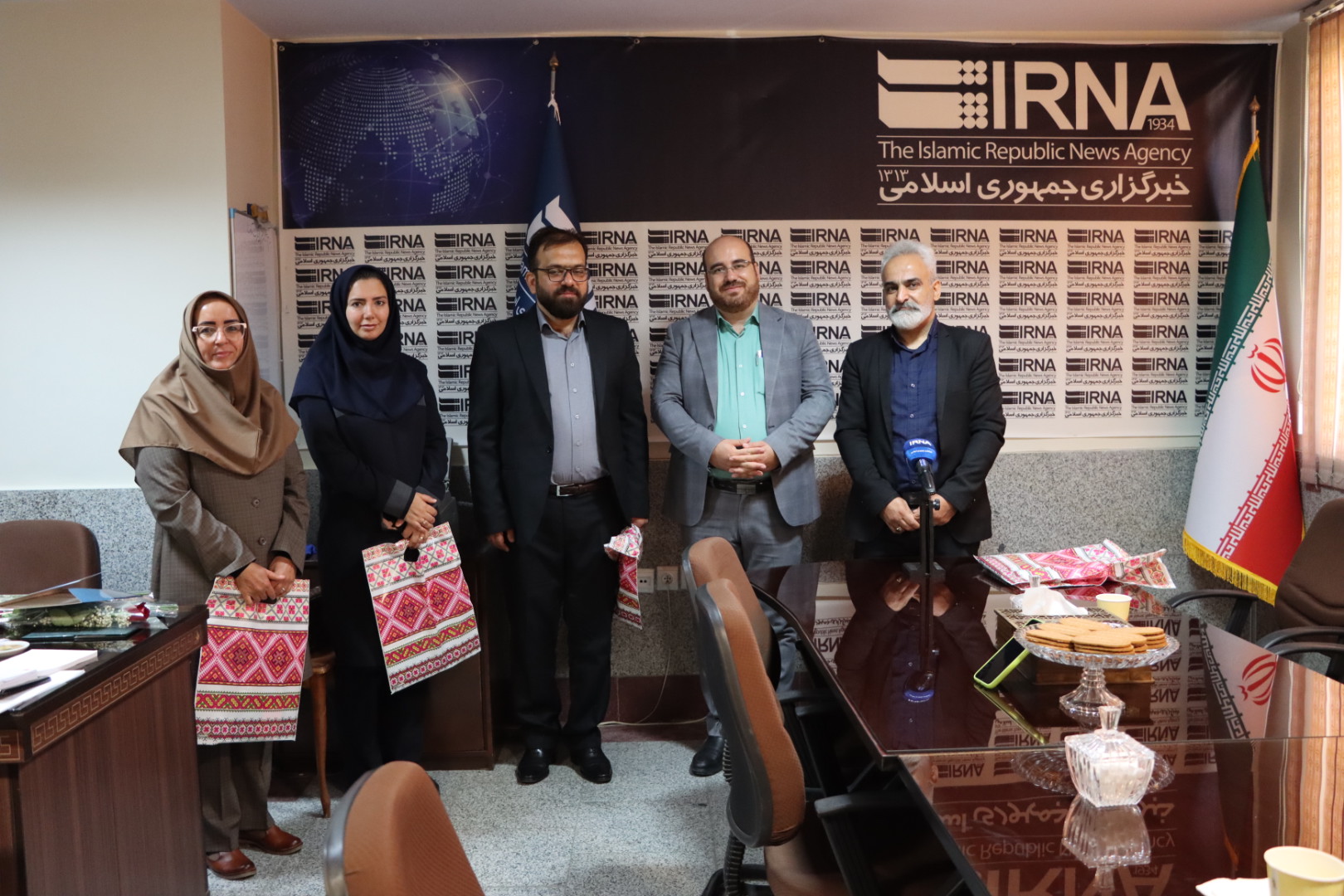 مدیر کل کانون استان مرکزی در خبرگزاری ایرنا حضور یافت