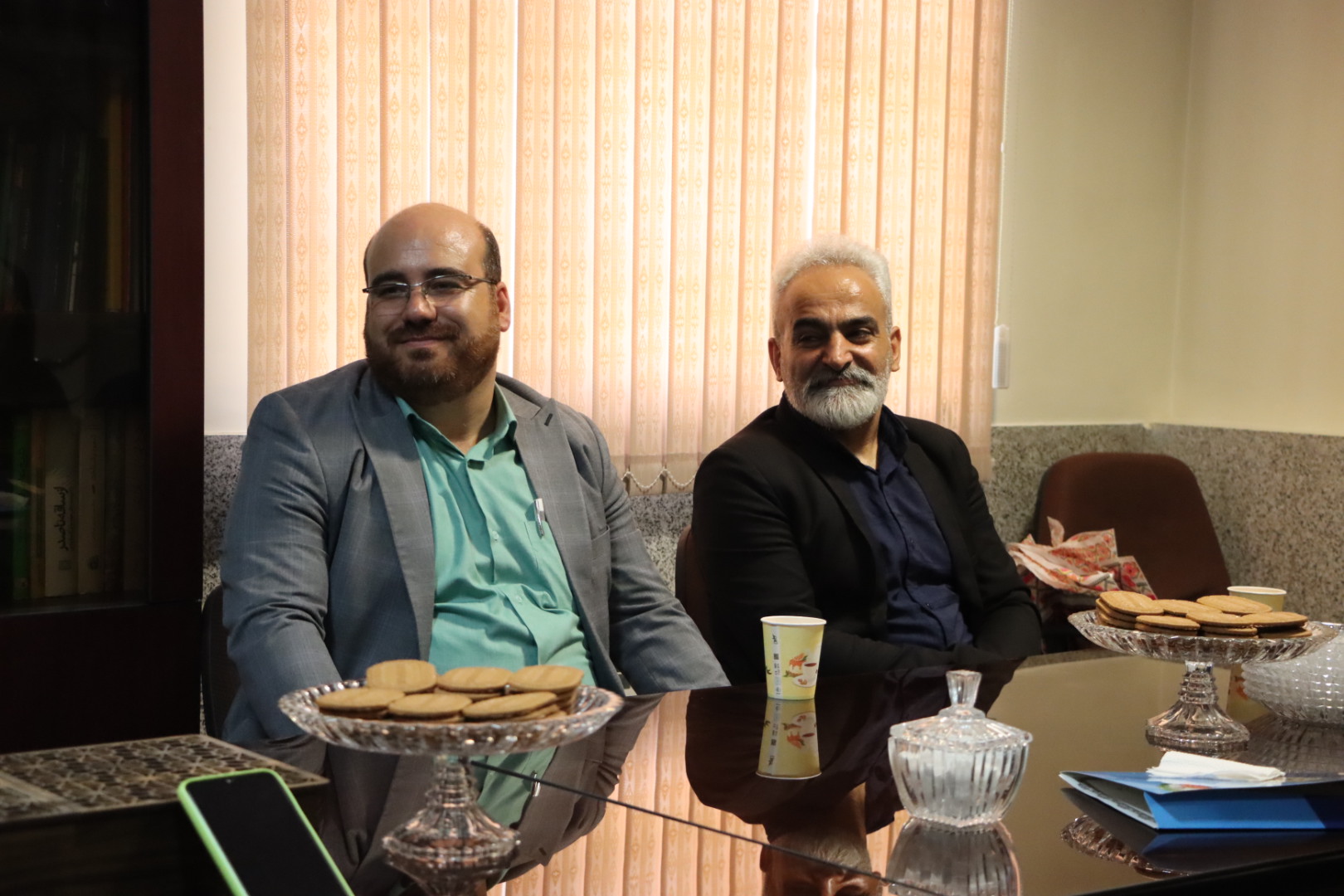 تجلیل از  روابط عمومی کانون استان مرکزی به بهانه روز خبرنگار