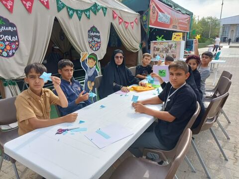 فعالیت موکب «میهمانان کوچک امام حسین(ع)» کانون استان آذربایجان غربی در پایانه مرزی تمرچین پیرانشهر