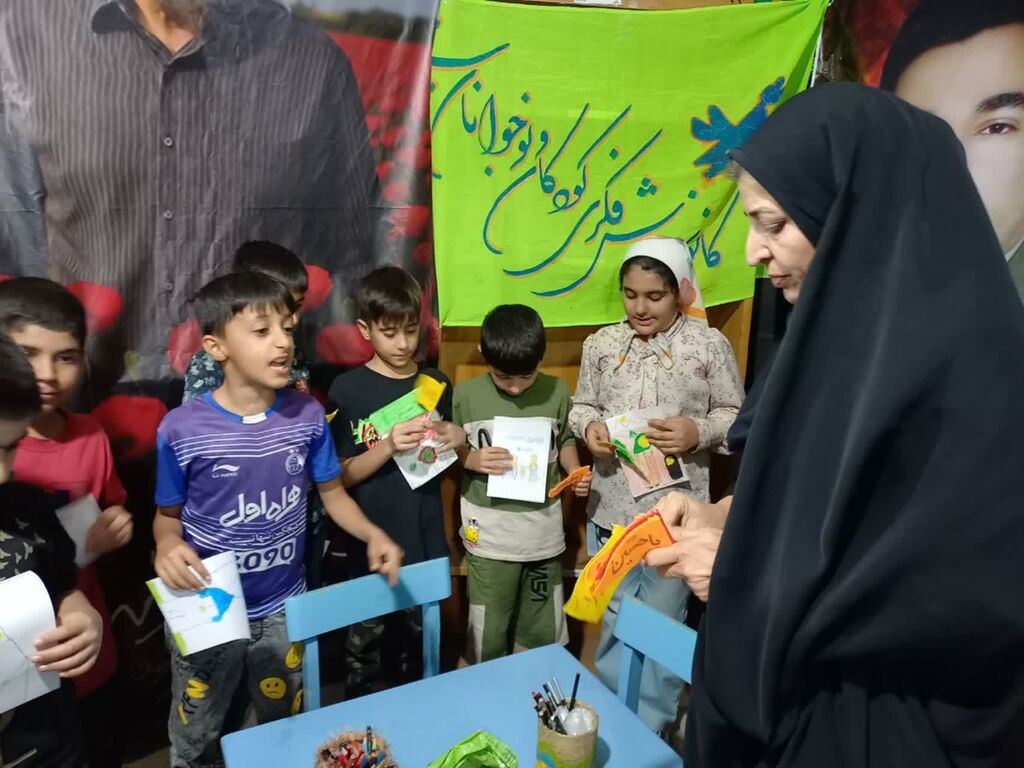 موکب فرهنگی "رقیه خاتون(س)" کانون سنقر میزبان زائران اربعین