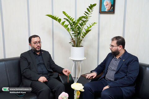 حضور مدیرعامل کانون در خبرگزاری پانا به مناسبت روز خبرنگار