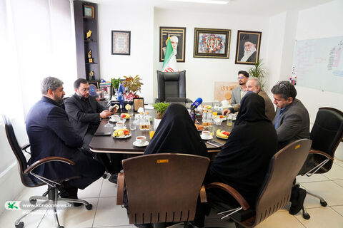 حضور مدیرعامل کانون در خبرگزاری پانا به مناسبت روز خبرنگار