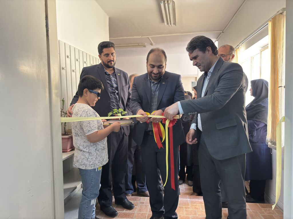 سفر کتابهای حسی و لمسی در مشهد آغاز شد