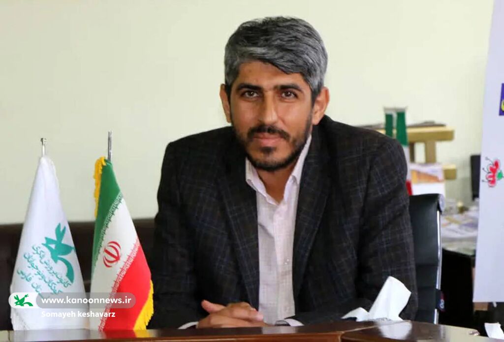 ثبتنام و بارگزاری آثار نخستین جشنواره ملی قصهگویی «برای باغهای شیراز»