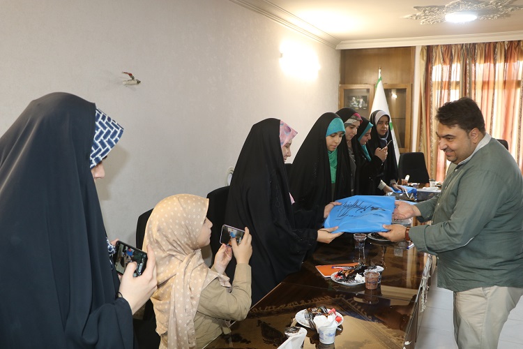 تجلیل از آینده‌سازان عرصه‌ی خبر