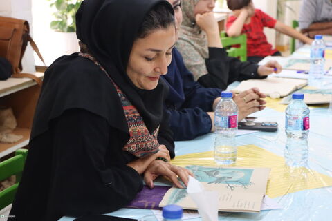 نشست ادبی