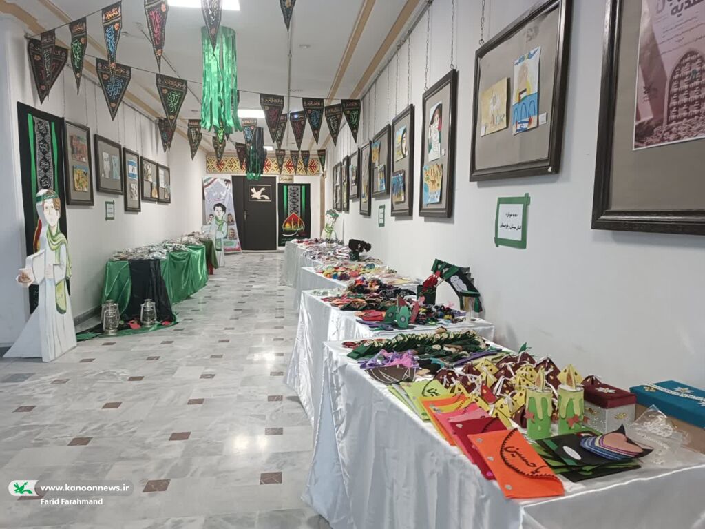 دستسازه هنری کودکان و نوجوانان از مسیر سیستان و بلوچستان به دست عاشقان اباعبدالله میرسد سه هزار و ۳۰۰ دستسازه هنری کودکان و نوجوانان از مسیر سیستان و بلوچستان به دست عاشقان اباعبدالله میرسد