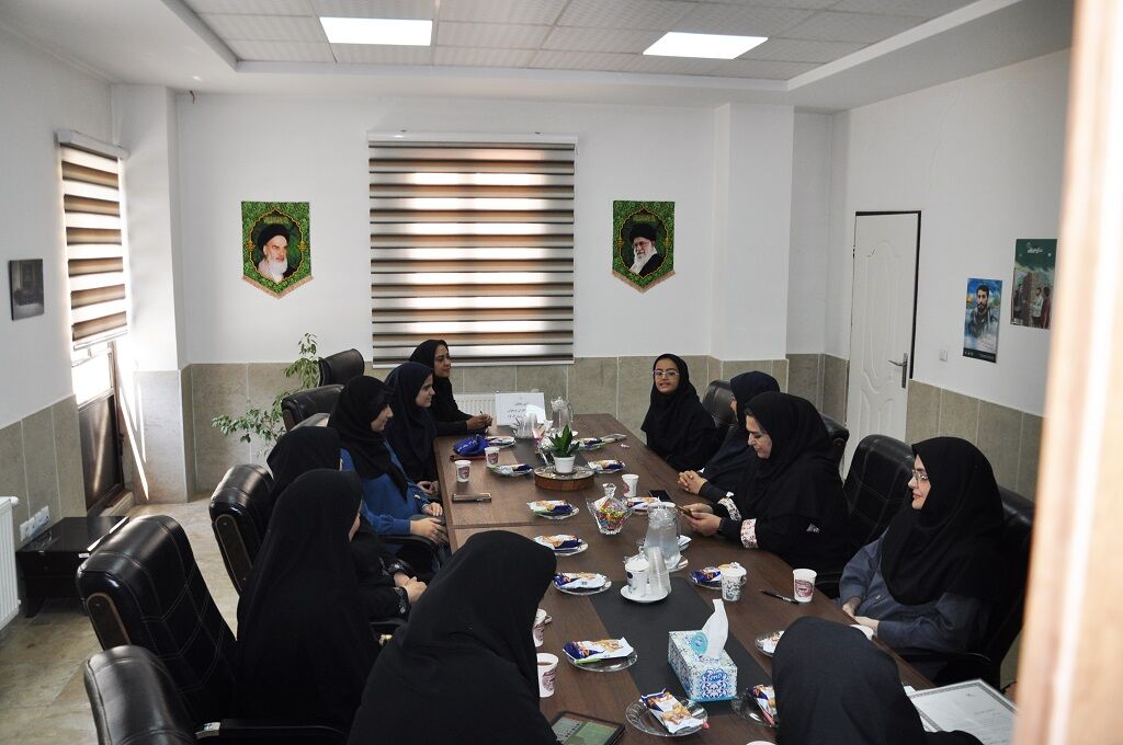 تجلیل از آیندهسازان عرصهی خبر/ عضوخبرنگاران نوجوان کانون البرز تجلیل شدند