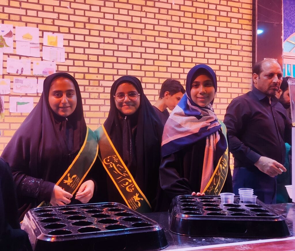 اعزام چهارمین کاروان اعضای کانون پرورش فکری خوزستان برای خدمت رسانی در مواکب مرزی