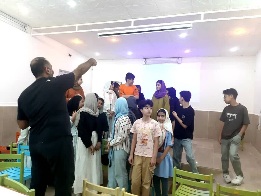 برنامه آشنایی با جاذبه های گردشگری شهرستان بندرلنگه