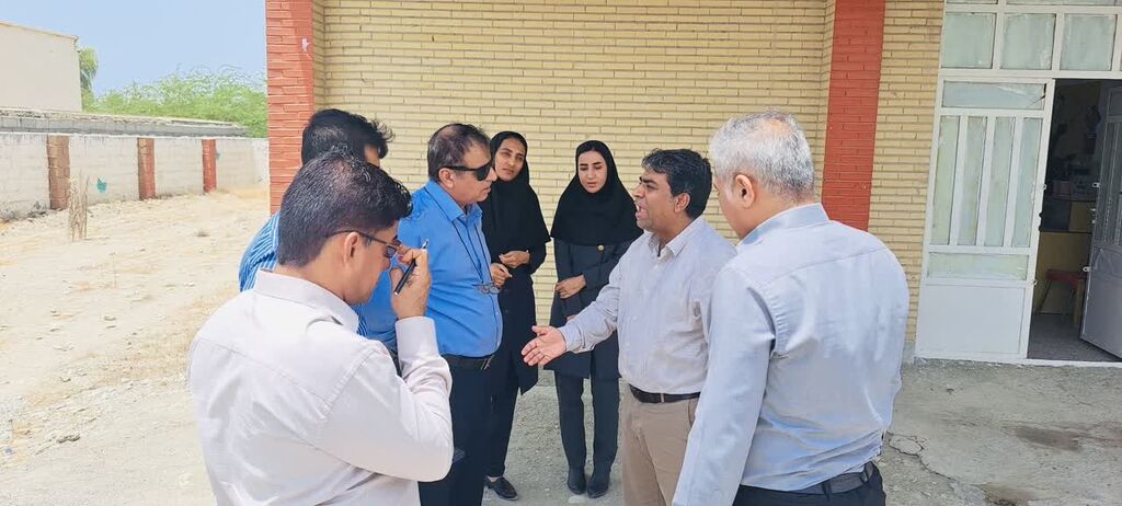 بازدید سرپرست معاونت هماهنگی امور عمرانی استانداری هرمزگان از کانون پرورش فکری کودکان و نوجوانان شهرستان سیریک