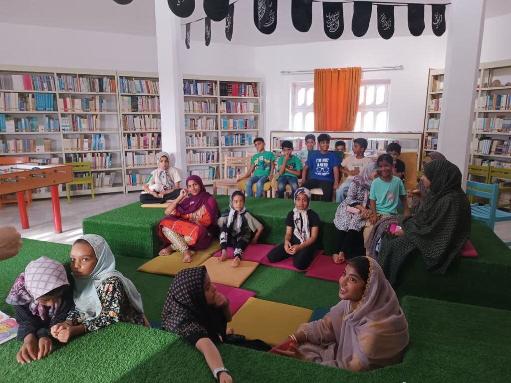 برگزاری کارگاه آگاهی بخشی و شناسایی محیط زیست و جانوران شاخص در مرکز هرمز