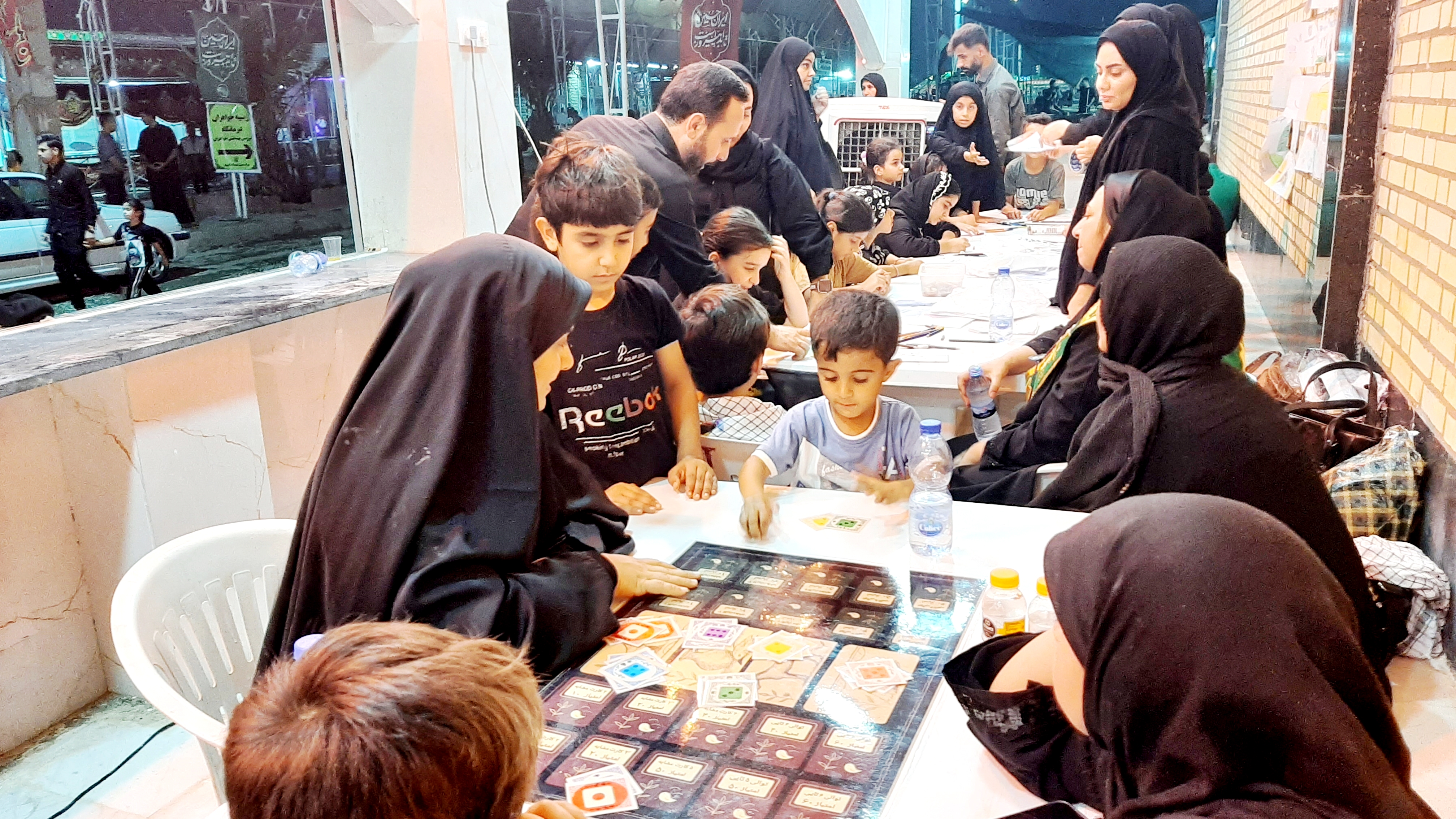 طراحی و اجرای سه بازی اربعینی ویژه کودکان و نوجوانان در مواکب فرهنگی هنری کانون خوزستان