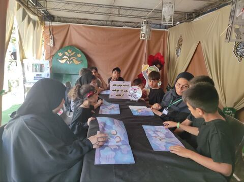 فعالیت موکب «میهمانان کوچک امام حسین(ع)» کانون استان آذربایجان غربی در پایانه مرزی تمرچین پیرانشهر