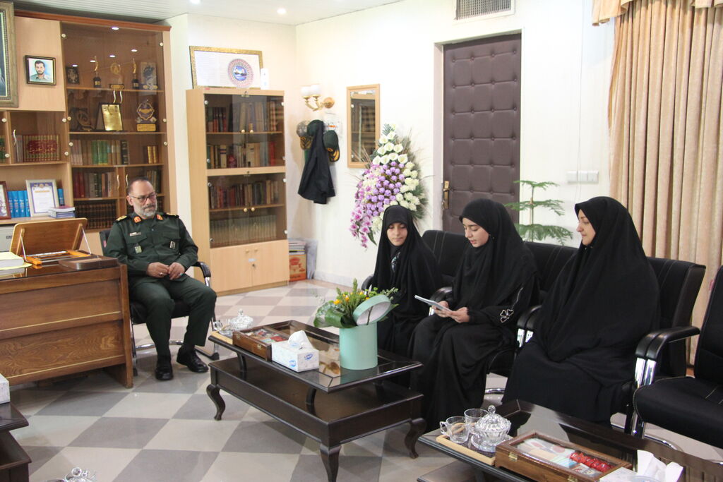 کودکان آذربایجان غربی از حافظان وطن تقدیر کردند