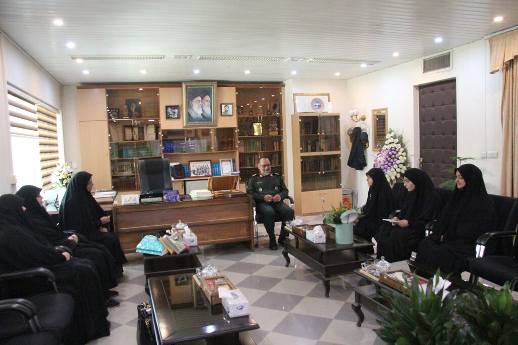 کودکان آذربایجان غربی از حافظان وطن تقدیر کردند