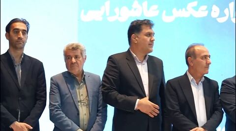 اختتامیه جشنواره ملی عکس "نذر نگاه"  در قاب تصویر
