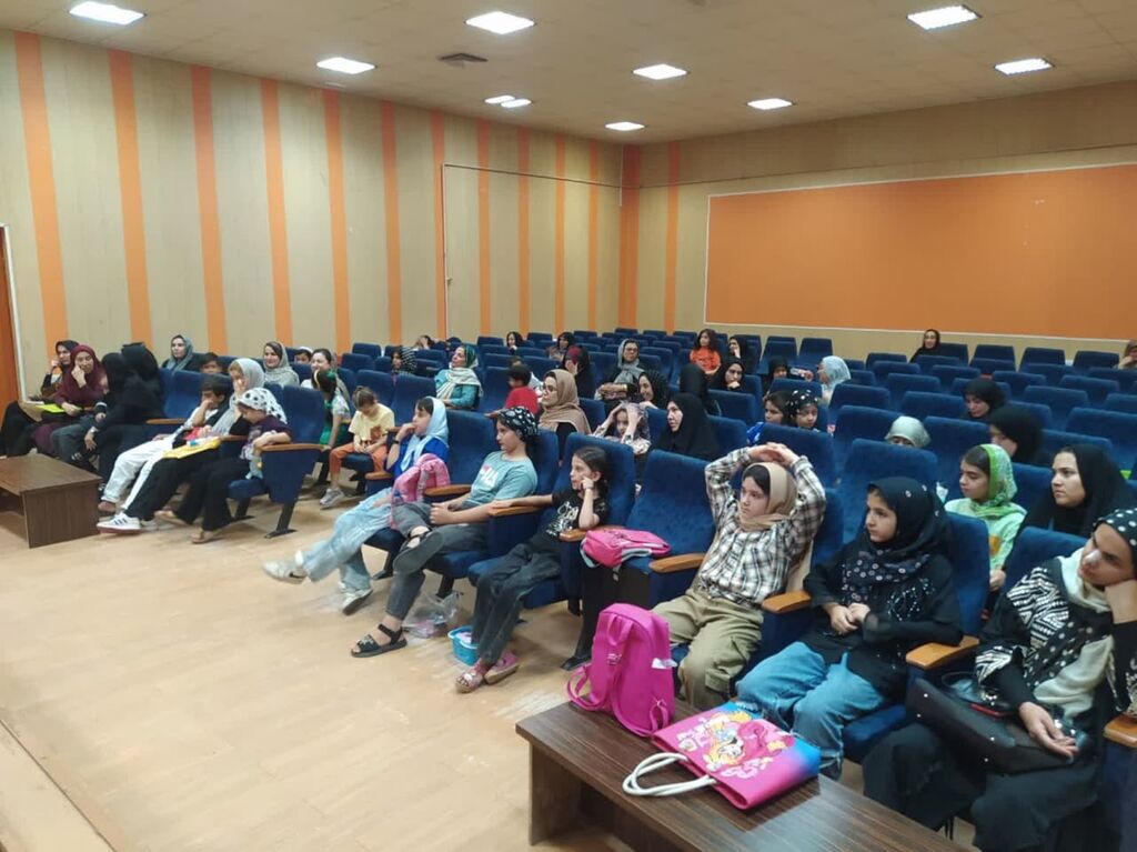 ﻗﺼﻪﮔﻮ باید به ﻗﺼﻪای که میخواهد بگوید تسلط داشته باشد