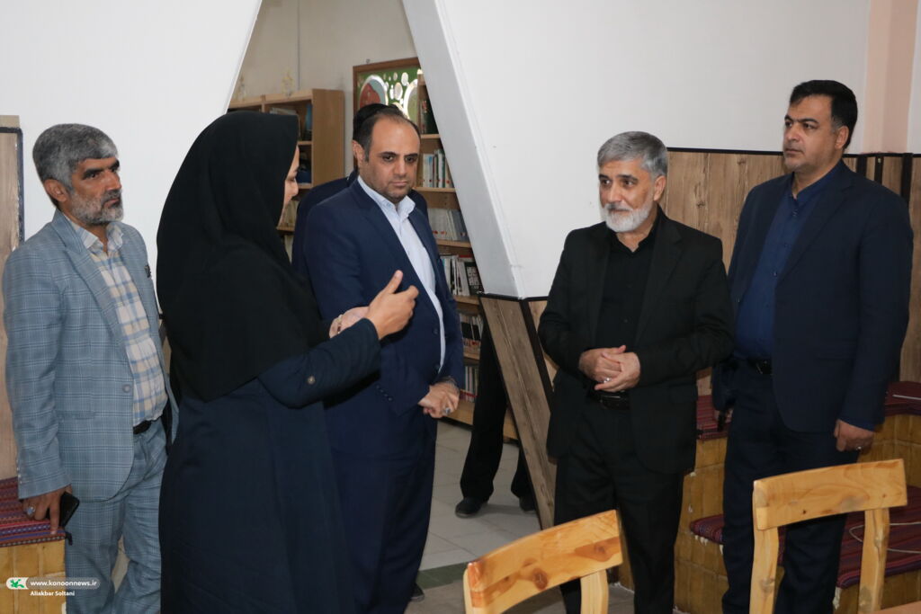 کار در کانون پرورش فکری ادامه رسالت پیامبران در تربیت و پرورش انسان است