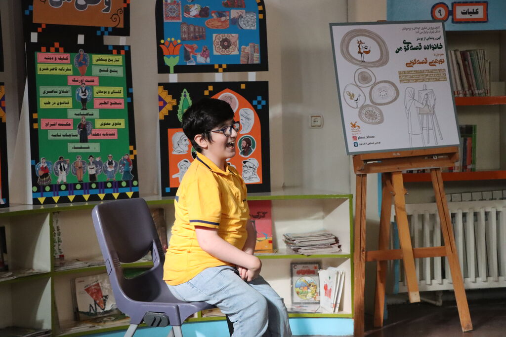 رونمایی از پوستر جشنواره خانواده قصهگوی من کانون در استان تهران