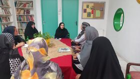 برگزاری نشست «تربیت فرزند از دیدگاه نهج‌البلاغه» در مرکز فرهنگی شماره ۵ مشهد