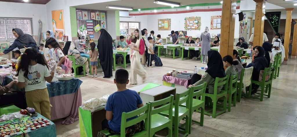عرضه تولیدات هنری و فرهنگی کودکان و نوجوانان نوشهر در بازارچه صنایع کوچک
عرضه تولیدات هنری و فرهنگی کودکان و نوجوانان نوشهر در بازارچه صنایع کوچک
عرضه تولیدات هنری و فرهنگی کودکان و نوجوانان نوشهر در بازارچه صنایع کوچک
عرضه تولیدات هنری و فرهنگی کودکان و نوجوانان نوشهر در بازارچه صنایع کوچک