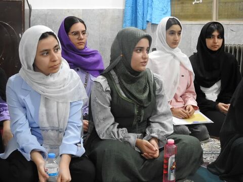 دختران نوجوان کانون استان ایلام در اردوی" ایلام ما " به روایت تصویر