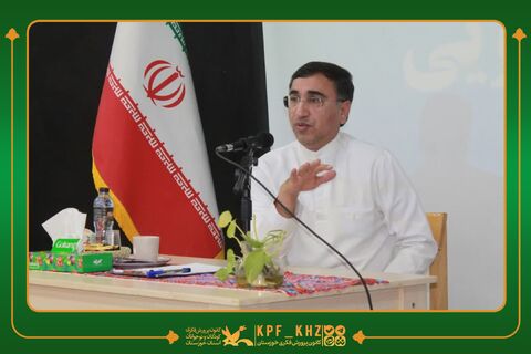 نشست آموزشی خلق خلاقانه قصه برای قصه‌گویی