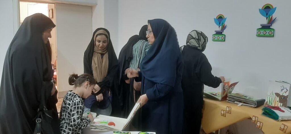 کارگاه کتابسازی کتابهای حسی-لمسی