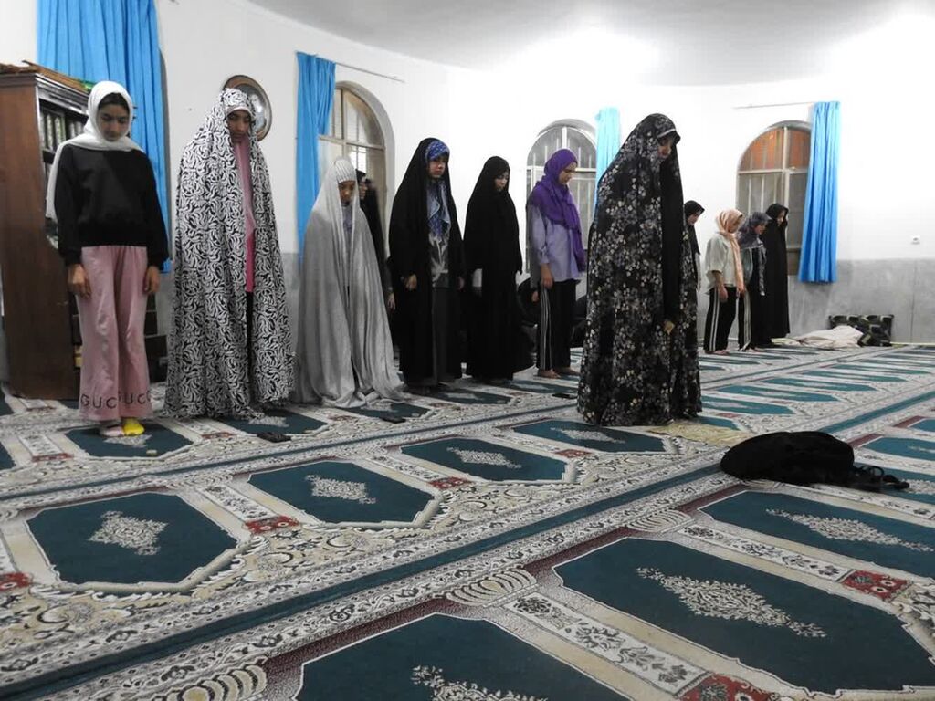 کارگاههای تخصصی ونشست های دینی مذهبی وبازدیددراردوی استانی «ایلام ما»