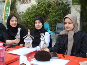 کارگاه‌های هنری درروز دوم اردوی فرهنگی ـ تربیتی ایلام