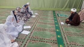 حضور اعضای مرکز هوانیروز در کارگاه معارف مسجد این پایگاه