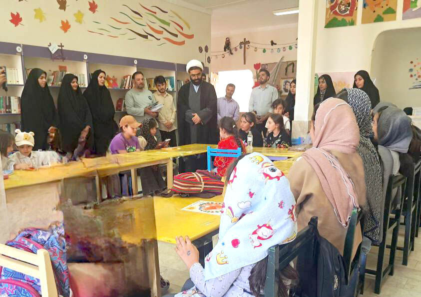 مرکز فرهنگی هنری کانون هشجین مسئول بسیج دانشجویی استان اردبیل از کانون هشجین بازدید کرد