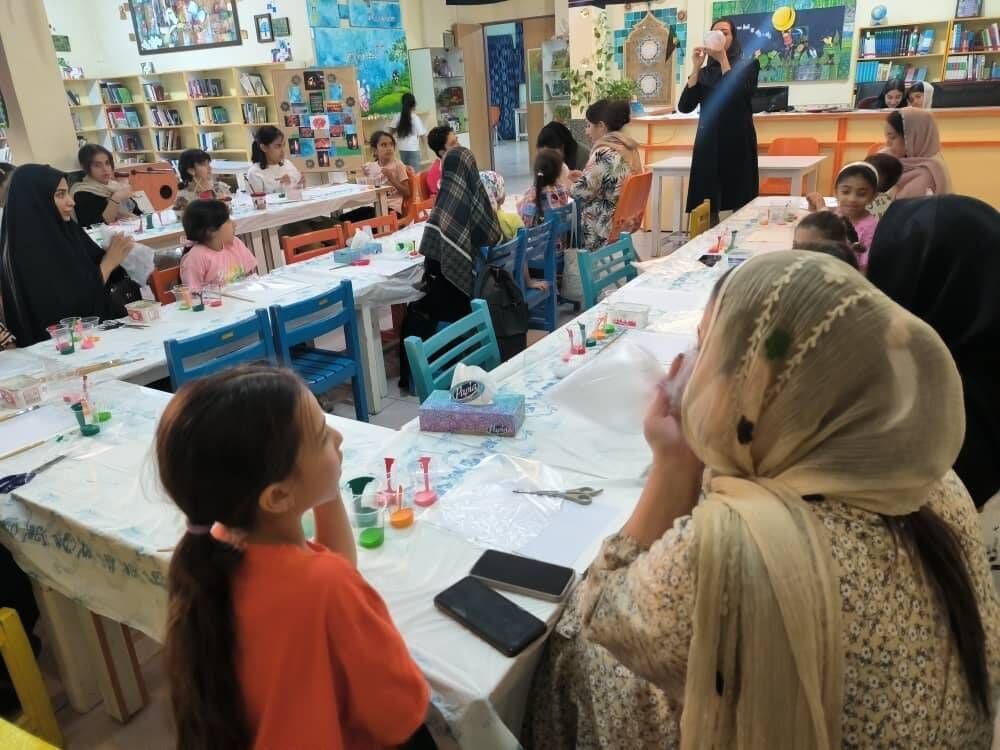 خلاقیت کودکان و مشارکت خانواده‌ها در دومین ورکشاپ کانون مرکزشش شیراز