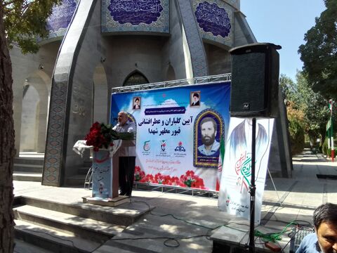 آیین گلباران قبور شهدا_مرکزی