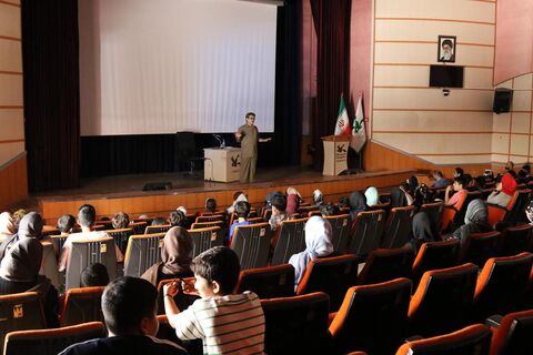 آیین تجلیل از دکتر سید ناصر عمادی در کانون مازندران برگزار شد