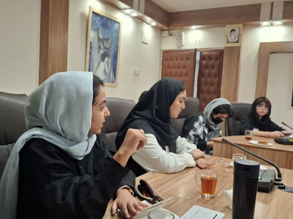 برگزاری صد و شصت و ششمین نشست انجمن ادبی آفتاب 