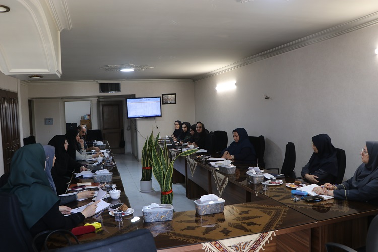 روشهای بررسی و تحلیل آمار مراکز کانون استان اصفهان