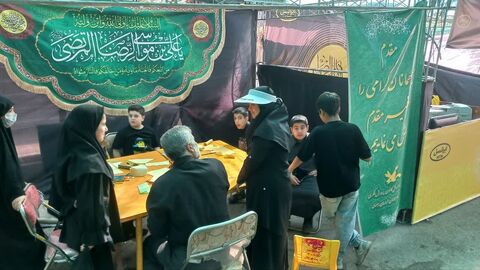 برپایی موکب فرهنگی در مسیر پیاده‌روی زائران امام رضا علیه‌السلام