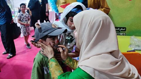 غرفه کودک و نوجوان کانون پرورش فکری در نمایشگاه دستاوردهای دولت در استان خوزستان