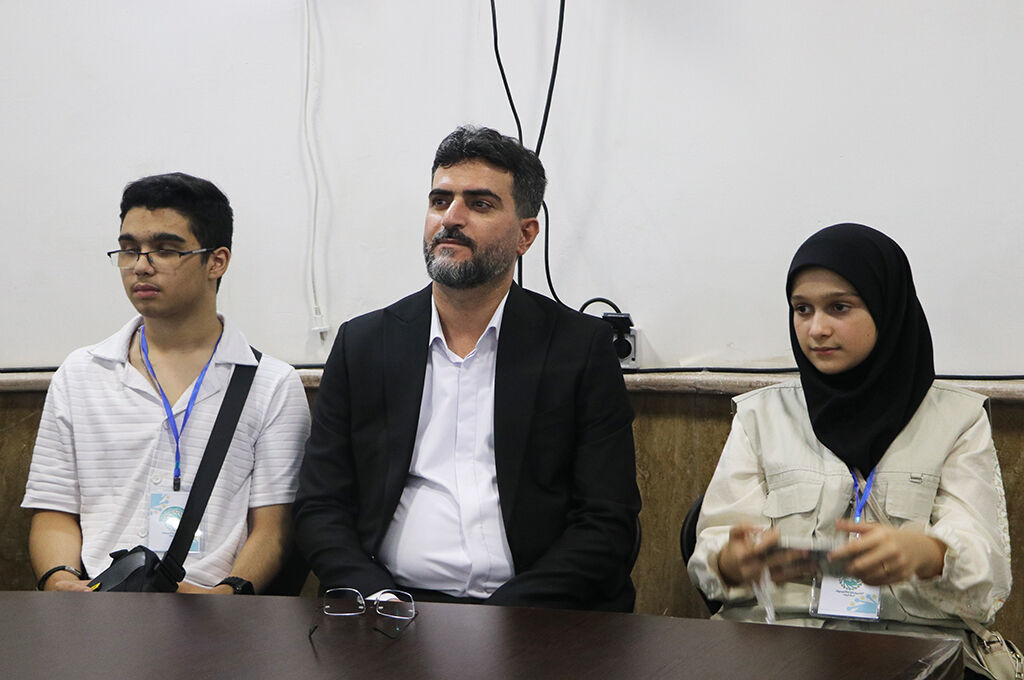 از ماه و زحل تا جهاننمای ۳۶۰ درجه؛ اعضای کانون گیلان شگفتیهای کیهان را به تماشا نشستند