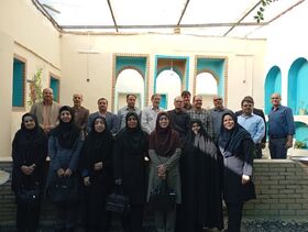 میزبانی کافه موزه اراک از کارکنان کانون استان مرکزی